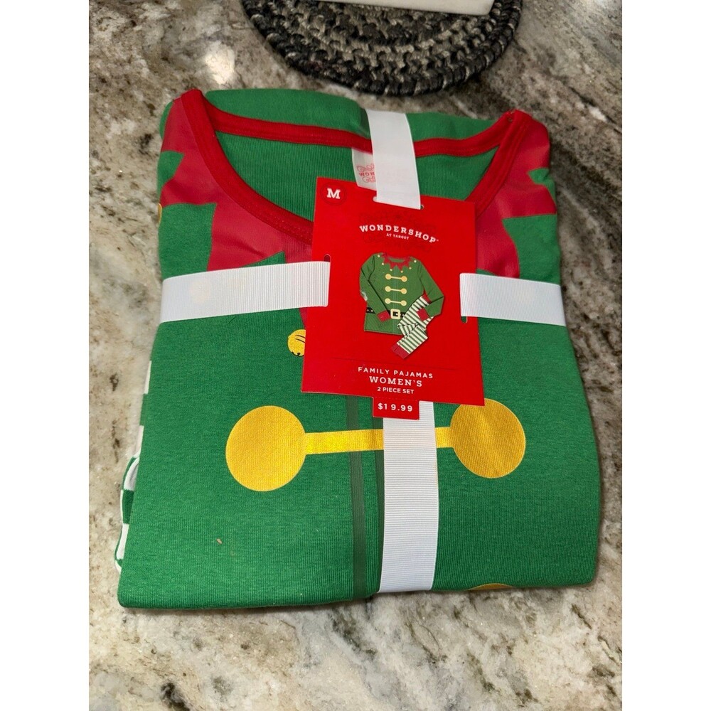 Wondershop Family Pajamas Woman’s M  2 Piece Christmas Set from Target